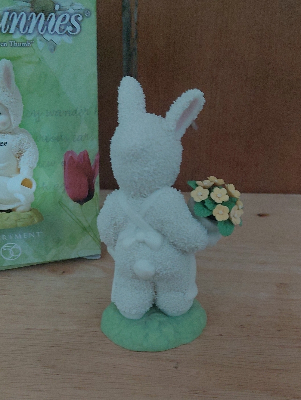 Department 56 Snowbunnies Gardener Figurine -"Bunny With A Green Thumb" - Picture 2 of 4